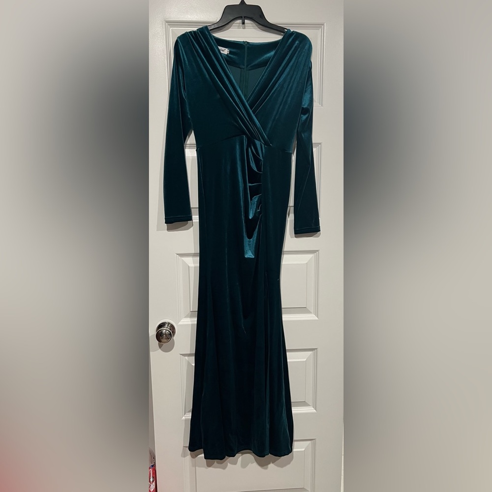 Babalet Maternity Long Sleeve Green Velvet Dress Size Small